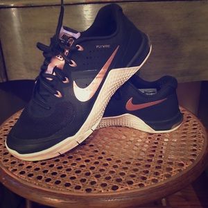Rare, Limited Edition ROSE GOLD Nike Metcon 2.